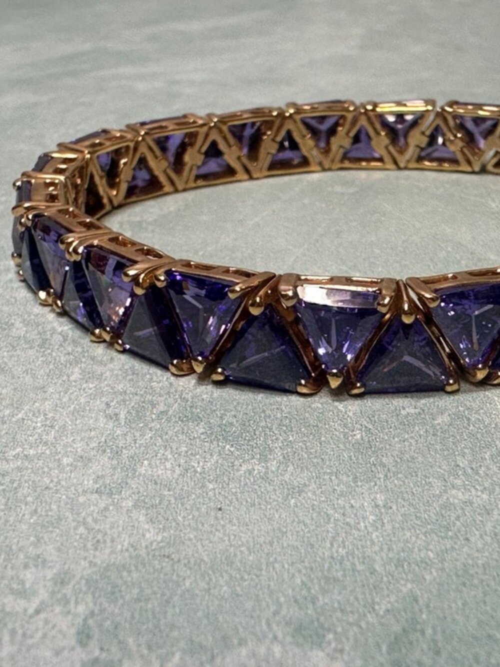 vintage Suzanne Somers UTC purple trilliant cubic zirconia line tennis bracelet